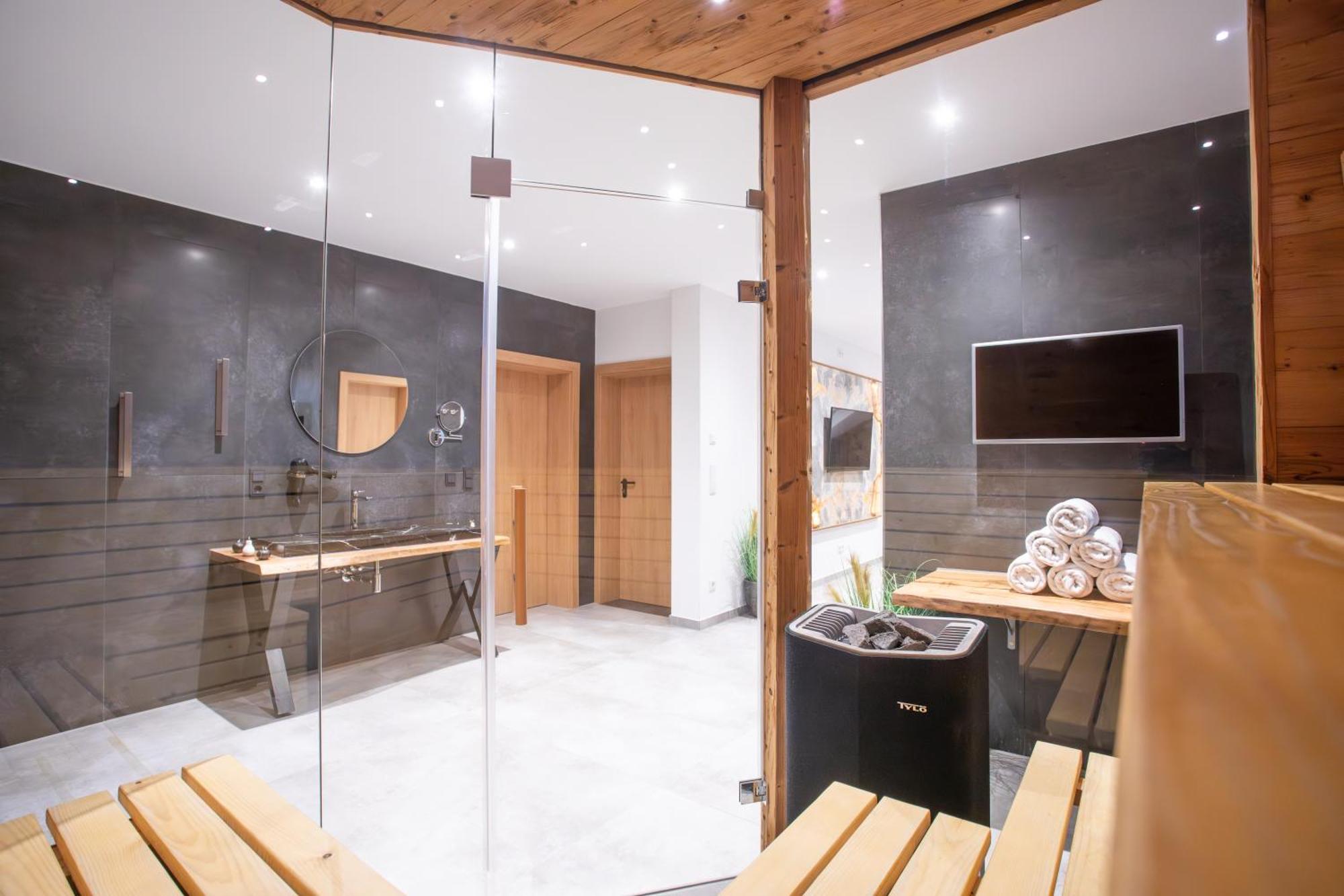 Private Spa & Garden Alpi Garmisch-Partenkirchen Ngoại thất bức ảnh